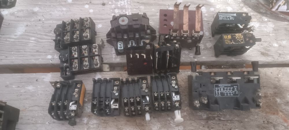 Контактори,релета,моторни защити