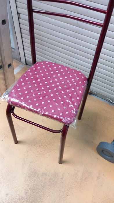 Set 2 scaune, diverse utilizari. Casa, gradina, balcon, biserica. Noi!