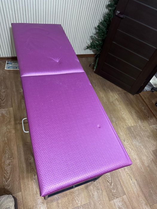 Кушетка массажная