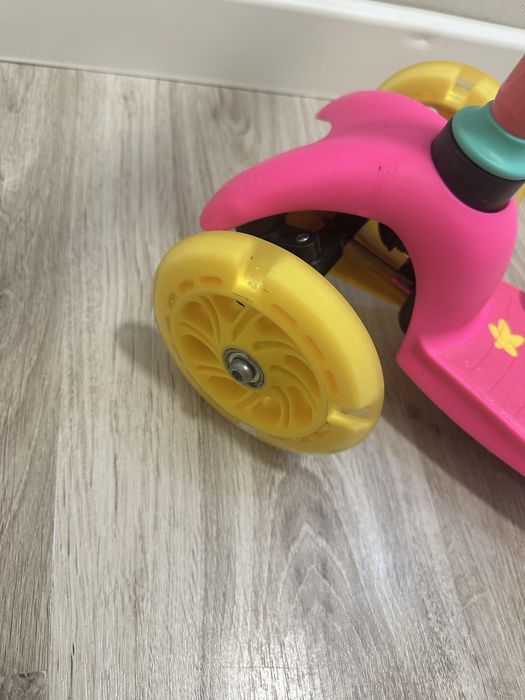 Продам детский самокат Kreiss