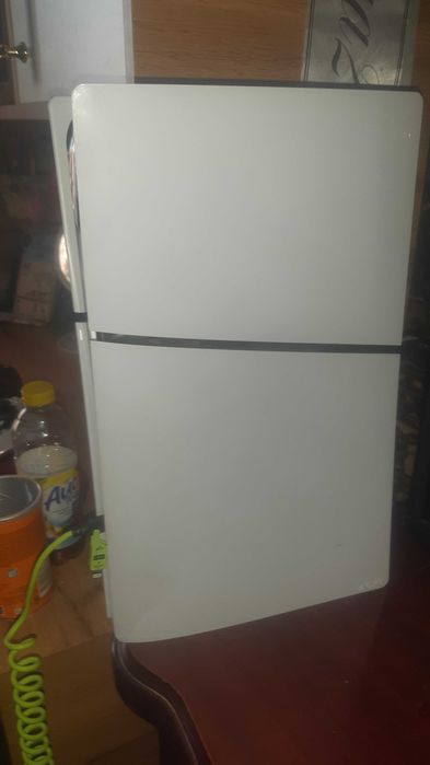 Plystatation  5 slim