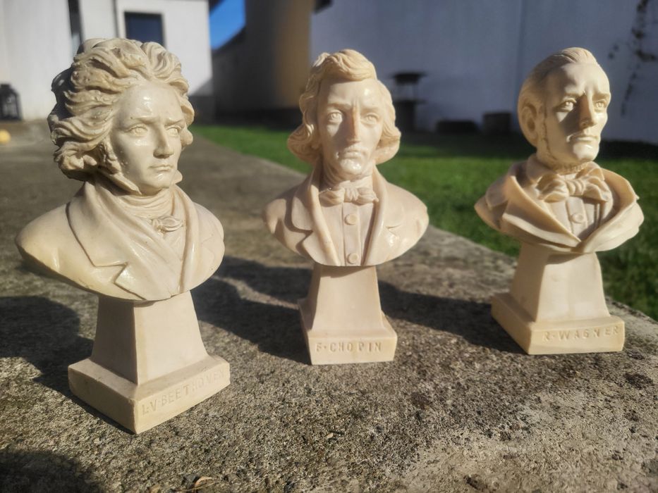 Statuete compozitori celebri 500lei