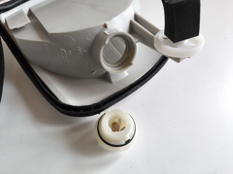 Мигач Mercedes w126 нови бели Мигачи пура 126 предни