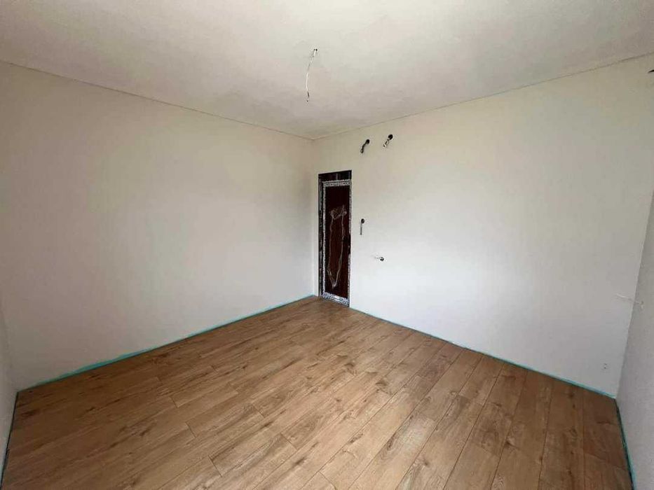 Продава се Къща в Казанлък - 45 кв.м за 1712 €/кв.м - Снимка #4