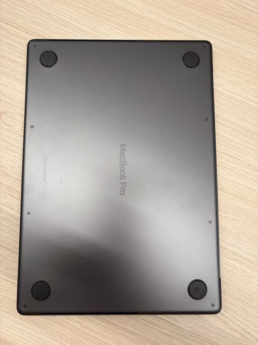 MacBook Pro 14" M3 Pro – 18GB RAM / 512GB – Като нов