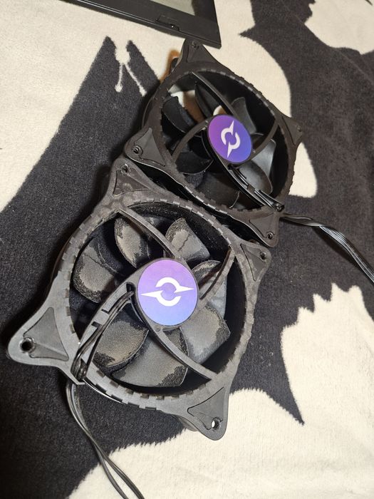 Set 3 ventilatoare AQIRYS + controller rgb