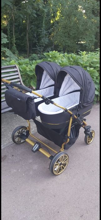 Carucior pentru gemeni Mikado 2 in 1 Goldstar negru cadru gold
