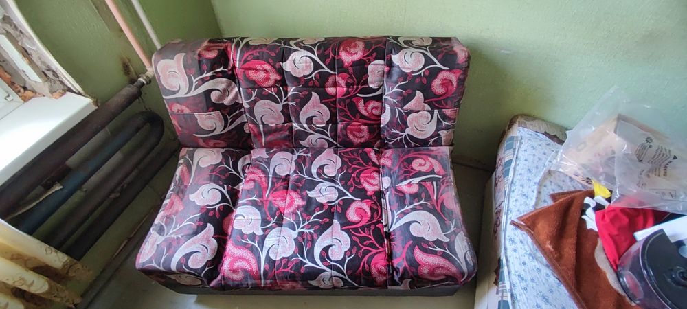 Раскладной диван и 2  кресла комплект