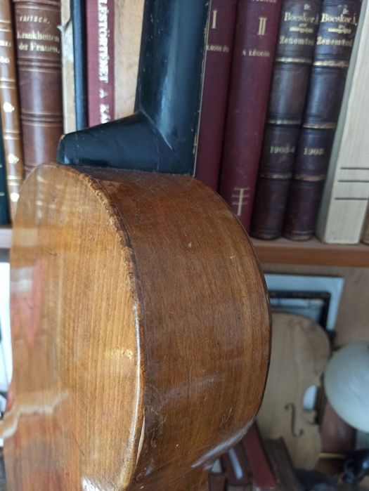 Chitara romantica reconditionata