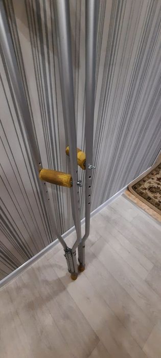 костыли подмышечные