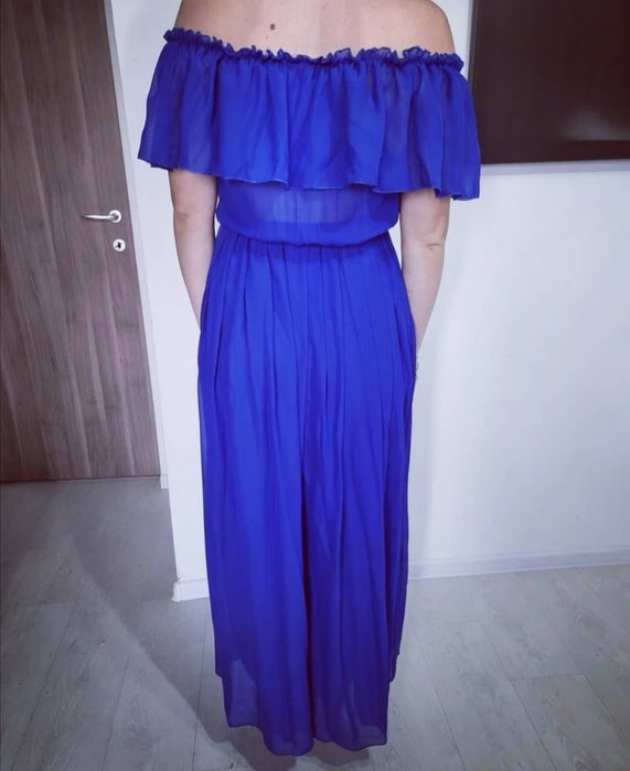 Rochie lunga vaporoasa