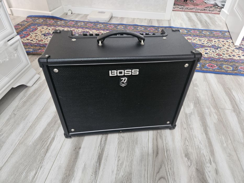 Boss Katana 100 MK2