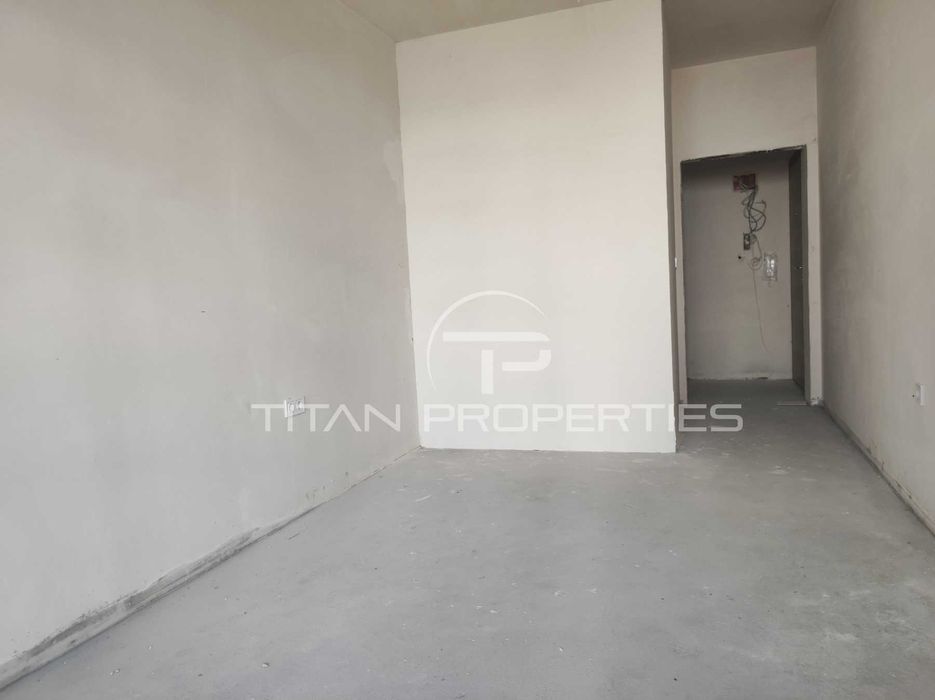 Продава се Тристаен апартамент в Пловдив, Западен - 142 кв.м за 986 €/кв.м - Снимка #1