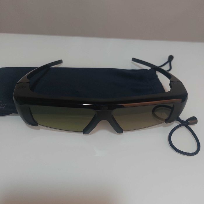 Оригинални активни 3D очила Samsung (Samsung 3D Active Glasses SSG-3100GB) + калъфче