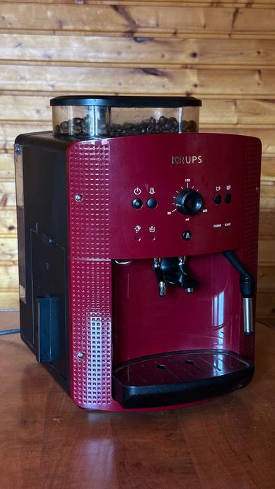 Espressor automat Krups (cafea boabe) - Râșniță integrată - Stare excelentă