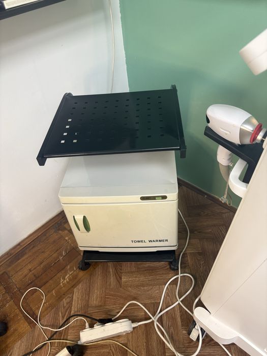 Încălzitor prosoape profesional 16L salon