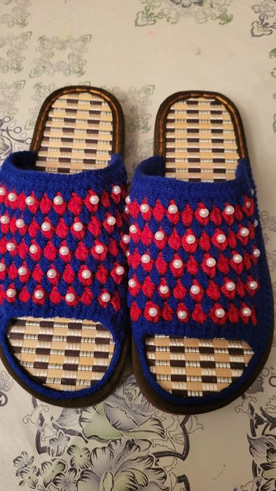 Домашние тапочки ручной работы
