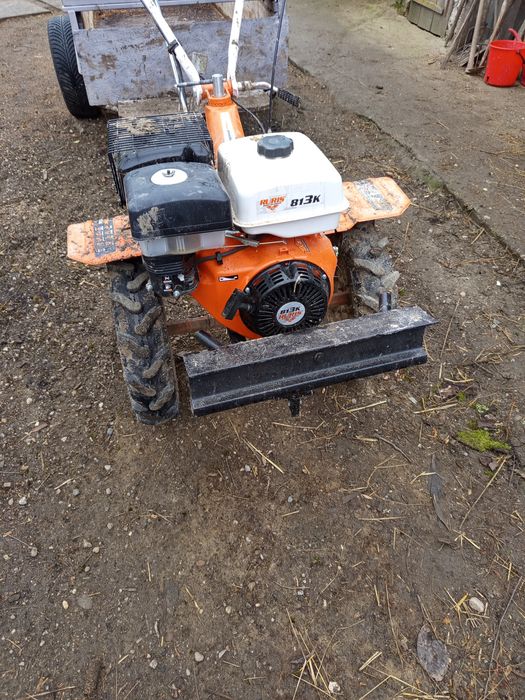 De vanzare motocultor