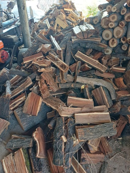 Дрова колотые есть доставка