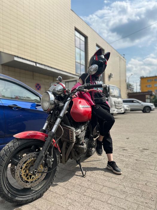 Продам мотоцикл cb400