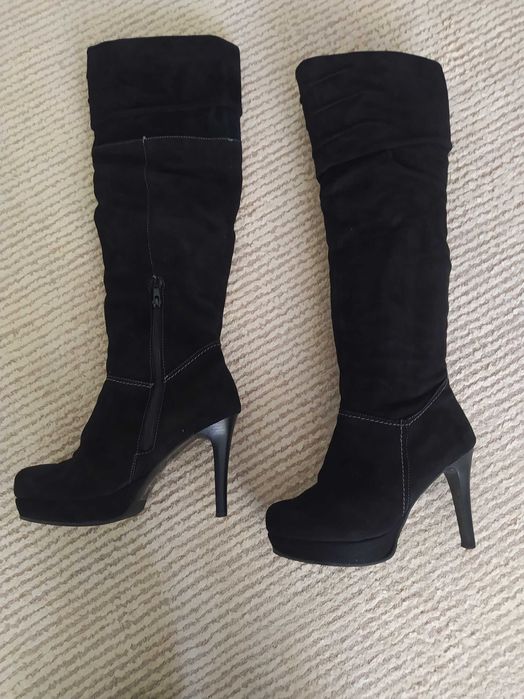 Cizme imblanite negre piele intoarsa,38