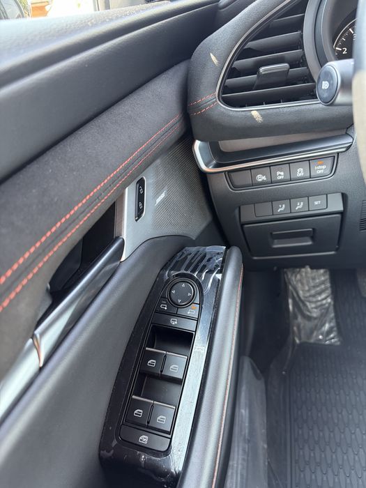 Mazda 3 2.0l e-SKYACTIVE X 186 cp Manuala