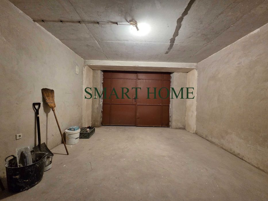 Продава се Гараж / Паркомясто в Велико Търново, Колю Фичето - 20 кв.м за 1325 €/кв.м - Снимка #1