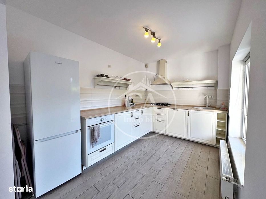 Casa P+1 cu 5 camere de inchiriat în zona Calea Clujului, Oradea