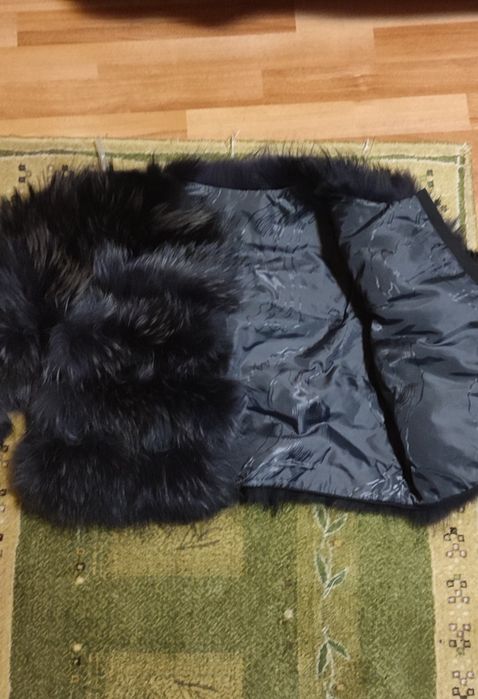 Jacheta Haina blana naturala 100% noua marimea 40 pt L-XL deosebit gri