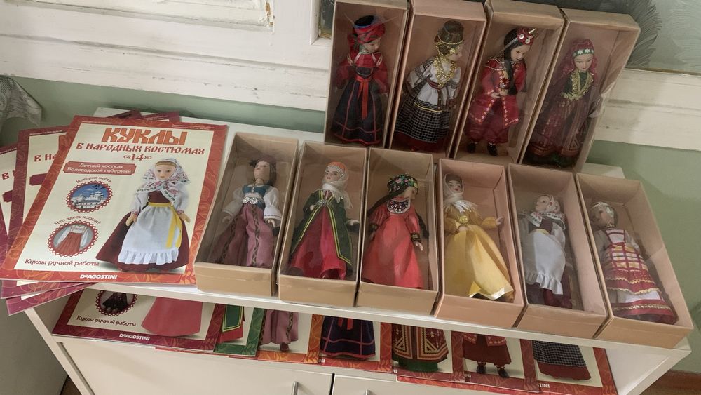Куклы в народных костюмах