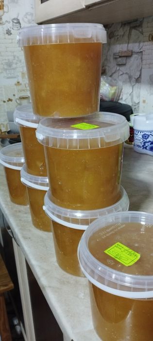 Мед натуральный.