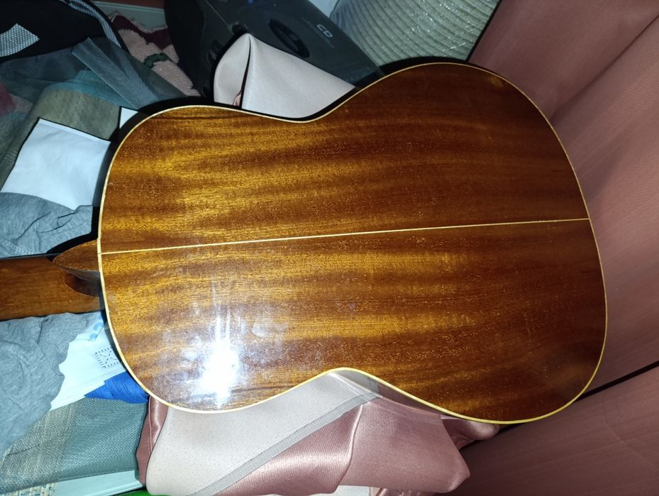Chitara acustica