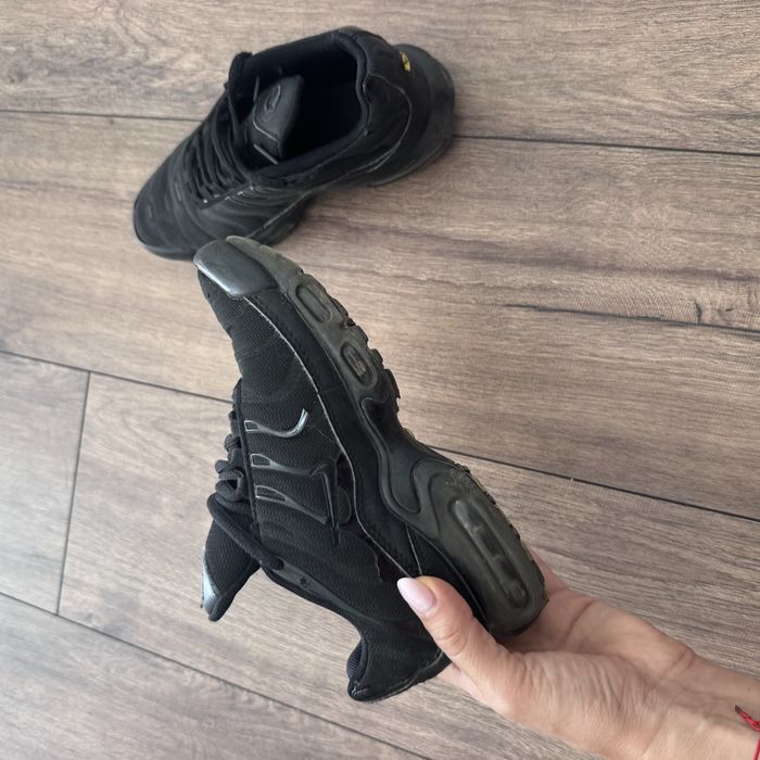 Air max plus all black детски 34
