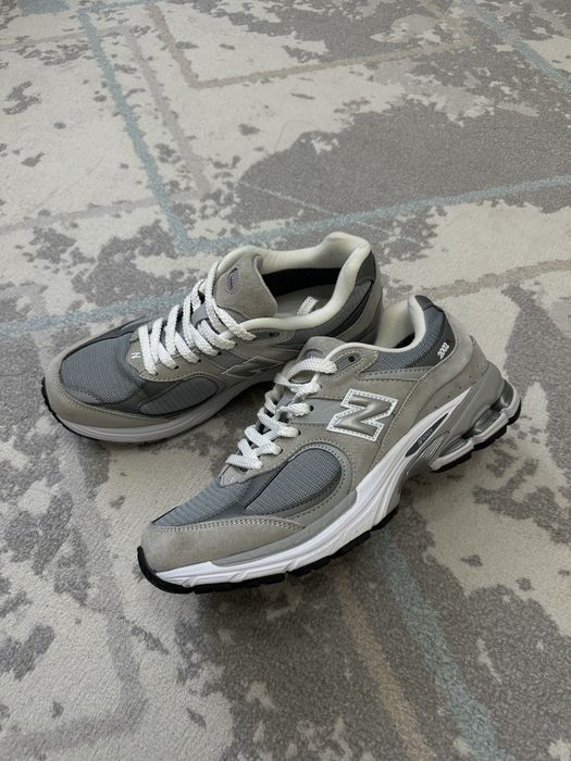 Продам кроссовки за полцену