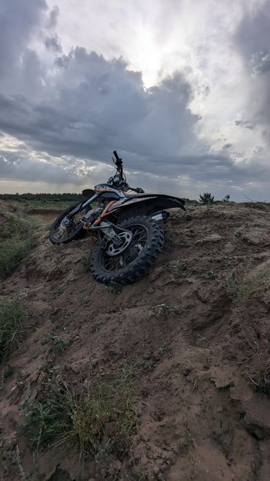 Эндуро кросс 250 кубов