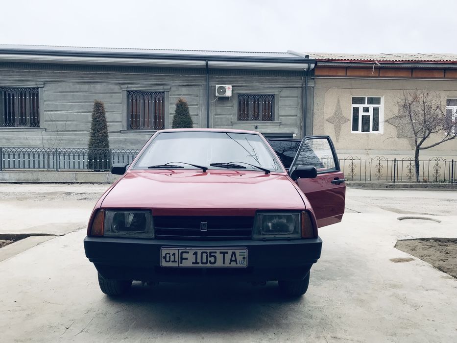 Lada vaz 21099 Qizil benzin gaz qoyilmagab