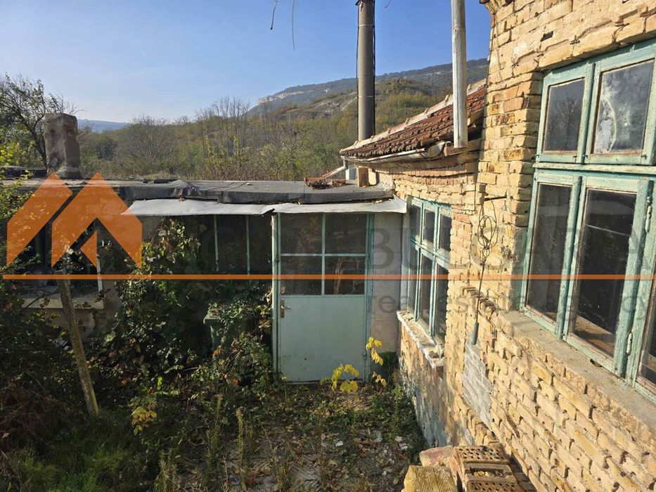 Продава се Къща в с. Невша, Област Варна - 90 кв.м за 323 €/кв.м - Снимка #2