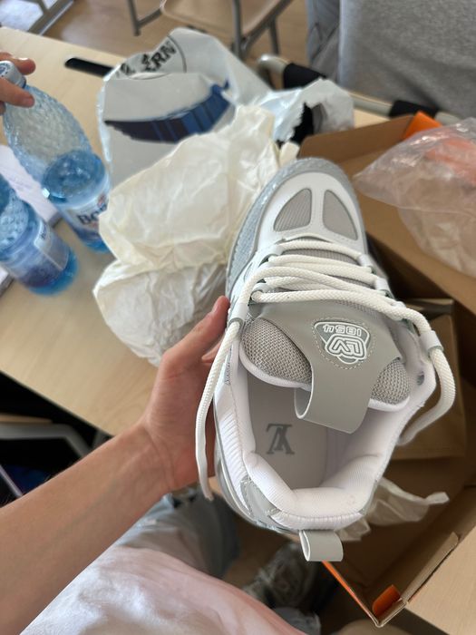 Papuci louis vuitton