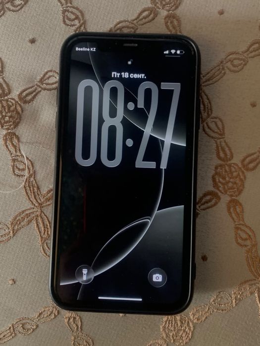 Iphone 11  идеал