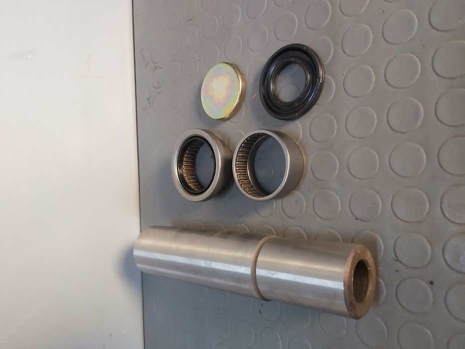 Ос и лагери заден мост Пежо/Ситроен