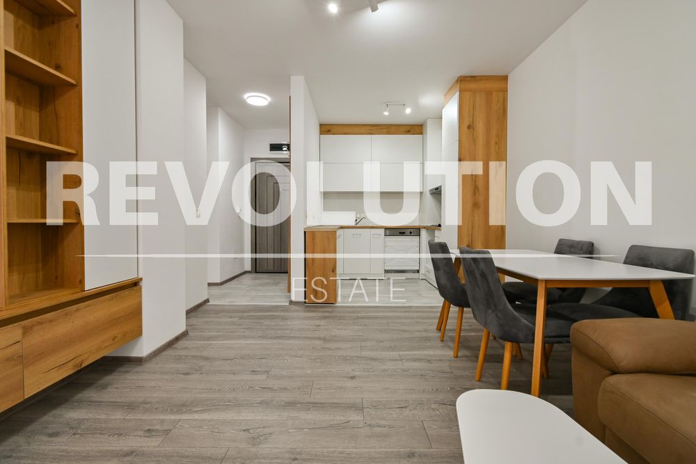 Дава се под наем Двустаен апартамент в София, Връбница 2 - 55 кв.м за 665 € - Снимка #3