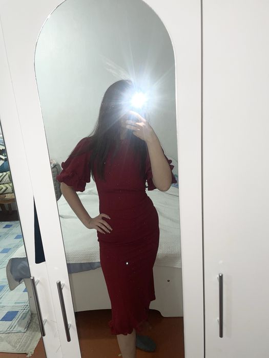 Платье красное короткое