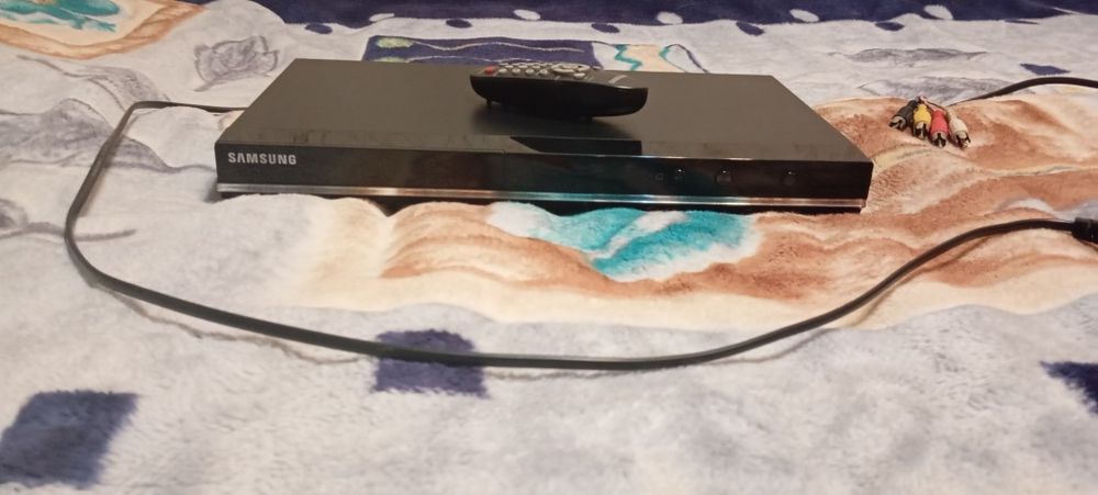 DVD плеер Samsung