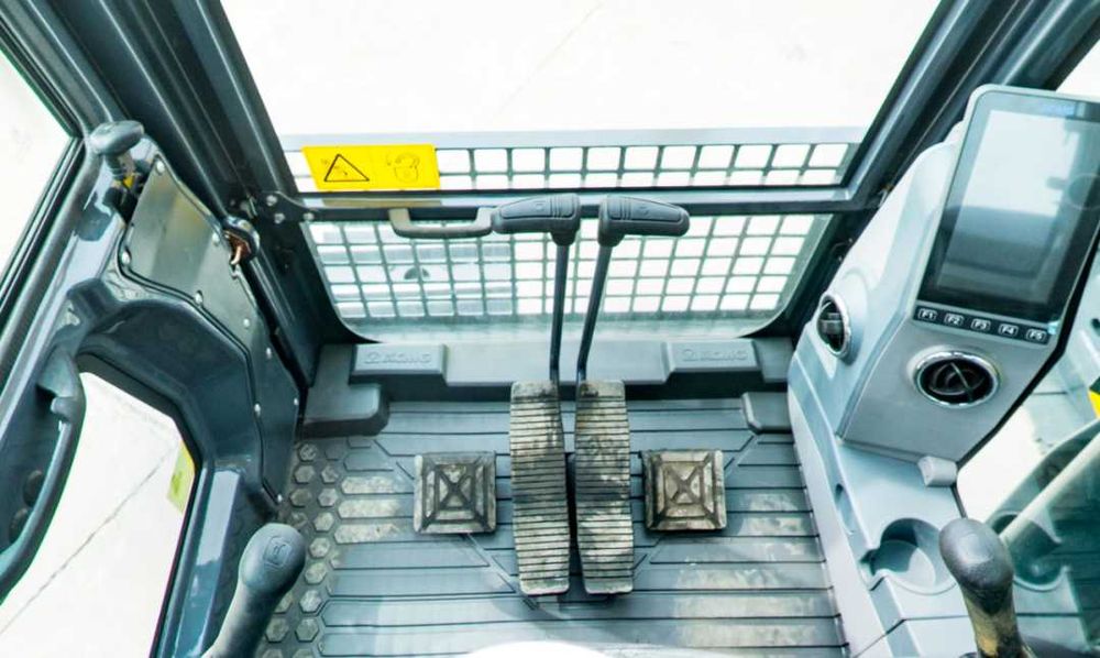 XCMG XE335G гусеничный гидравлический экскаватор  склад