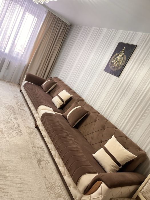 Продам диван 4 метровый