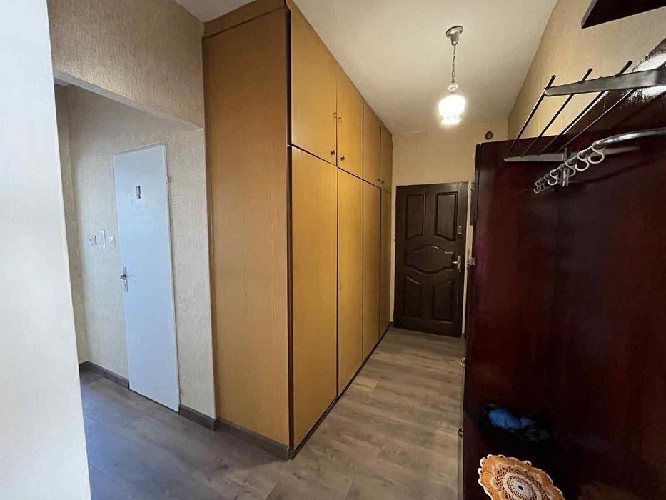 Дава се под наем Двустаен апартамент в София, Бъкстон - 68 кв.м за 511 € - Снимка #3