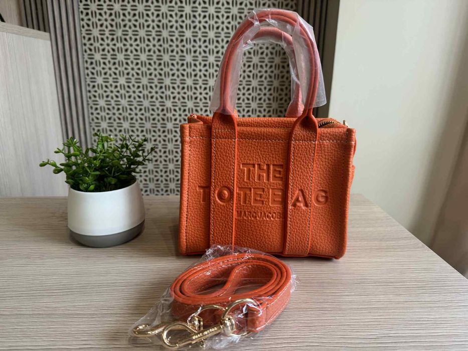 Дамска чанта на Marc Jacobs