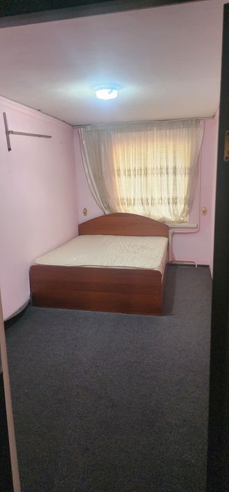 IУчтепа Камчатка  3 хона сотилади срочна