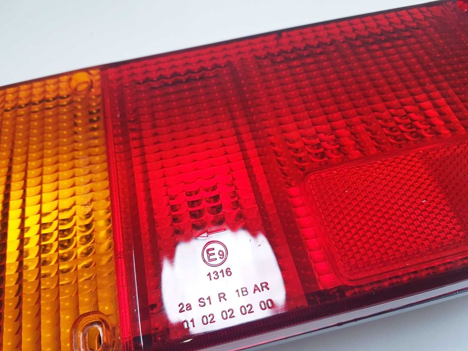 Стопове Задна Светлина, За Камион, Бус, Ремарке, за Ивеко/ Iveco Daily ...