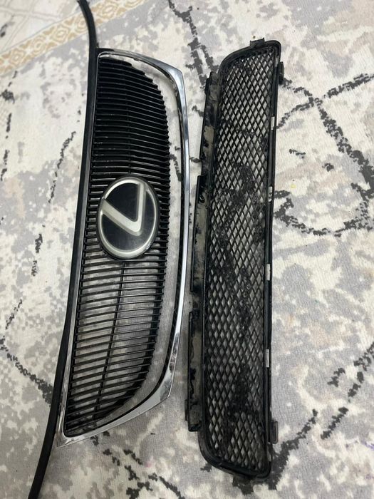 Продам решётку Gs300